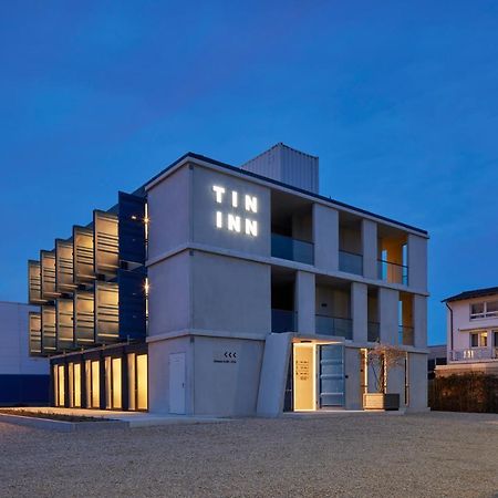 Tin Inn - Erkelenz - Das Hotel Aus Hochwertig Ausgebauten Ueberseecontainern Exteriér fotografie